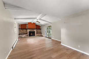 610 Grange Ave N, Oakdale, MN 55128 - Photo 11