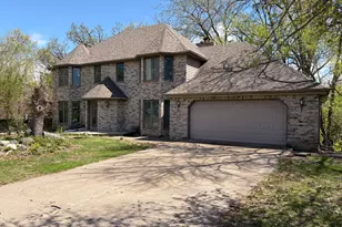 5505 Matterhorn Dr NE, Fridley, MN 55432 - Photo 1