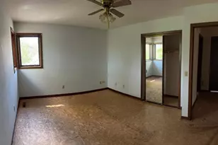 5505 Matterhorn Dr NE, Fridley, MN 55432 - Photo 29