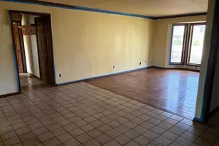 5505 Matterhorn Dr NE, Fridley, MN 55432 - Photo 7