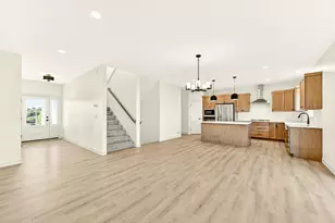 3435 Stonehedge Dr NE, Rochester, MN 55906 - Photo 7