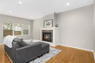17710 Valley Cove Ct, Wayzata, MN 55391 - Photo 5
