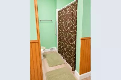 824 4th Street SE, Willmar, MN 56201 - Photo 7