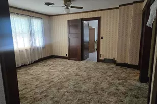 824 4th St SE, Willmar, MN 56201 - Photo 3