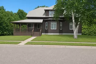 824 4th St SE, Willmar, MN 56201 - Photo 5