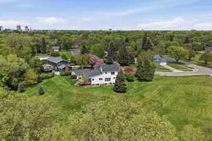 1323 S River Dr, Moorhead, MN 56560 - Photo 51