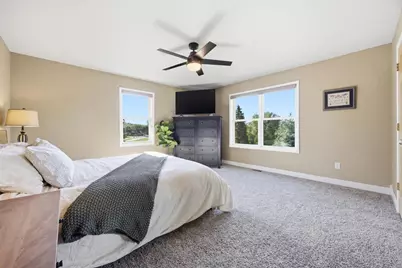 1323 S River Drive, Moorhead, MN 56560 - Photo 25
