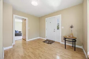 1323 S River Dr, Moorhead, MN 56560 - Photo 7