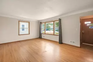 1140 Charlton St, West Saint Paul, MN 55118 - Photo 3
