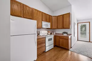 1595 Liberty St, Shakopee, MN 55379 - Photo 11