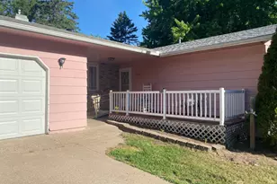 1007 10th Ave N, Princeton, MN 55371 - Photo 3