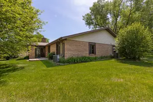 975 Yuma Ln N, Plymouth, MN 55447 - Photo 25