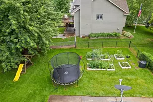 8455 174th St W, Lakeville, MN 55044 - Photo 27
