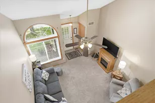 6079 Courtly Alcove, Woodbury, MN 55125 - Photo 3