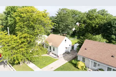 1719 1st Avenue NE, Austin, MN 55912 - Photo 3