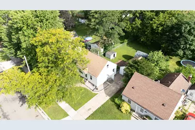 1719 1st Avenue NE, Austin, MN 55912 - Photo 25