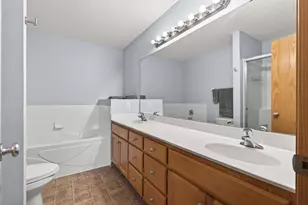 7823 W 145th St, Savage, MN 55378 - Photo 15