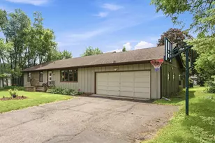9532 Penn Cir, Bloomington, MN 55431 - Photo 35