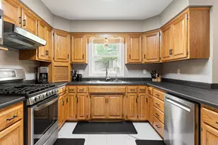 211 Sunrise Dr, Medford, MN 55049 - Photo 9