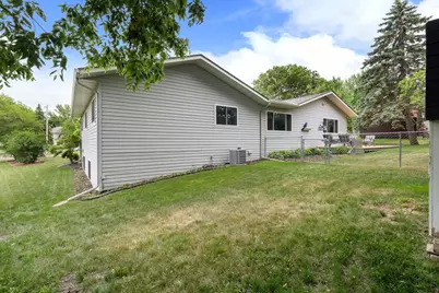 211 Sunrise Drive, Medford, MN 55049 - Photo 5