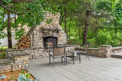 607 Ivy Falls Avenue, Mendota Heights, MN 55118 - Photo 5