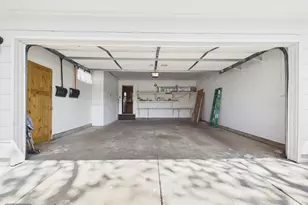 5212 W 70th St, Edina, MN 55439 - Photo 25