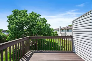 6801 Fremont Pl N, Brooklyn Center, MN 55430 - Photo 7