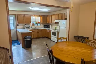 208 S 7th St, Montevideo, MN 56265 - Photo 15