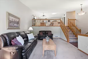 7910 Blackstone Ave, Inver Grove Heights, MN 55076 - Photo 5