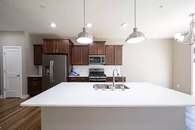 18335 Glassner Way, Lakeville, MN 55044 - Photo 9