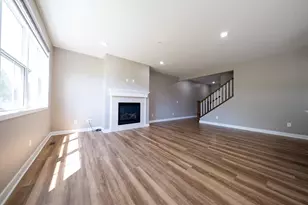 18335 Glassner Way, Lakeville, MN 55044 - Photo 7