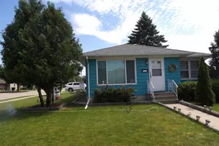 1920 2nd Ave SE, Austin, MN 55912 - Photo 1