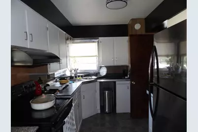 1920 2nd Avenue SE, Austin, MN 55912 - Photo 11