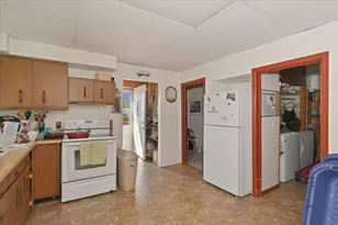 619 Fisher Ave, Superior, WI 54880 - Photo 3