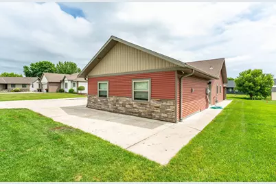1506 Viking Court, Fergus Falls, MN 56537 - Photo 3