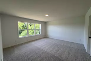 843 Londonderry Ln NW, Rochester, MN 55901 - Photo 5