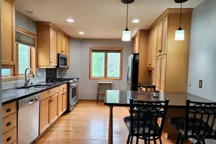 915 Ferndale St S, Maplewood, MN 55119 - Photo 11