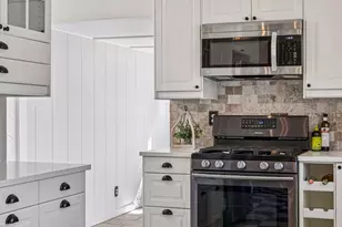 18025 28th Ave N, Plymouth, MN 55447 - Photo 15