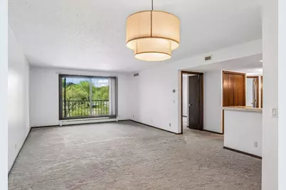 4710 58th Avenue N #201, Crystal, MN 55429 - Photo 5
