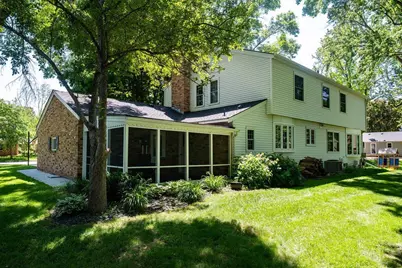 507 Knollwood Drive NW, Willmar, MN 56201 - Photo 11