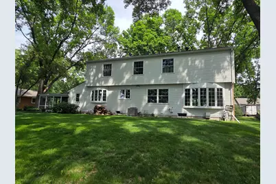 507 Knollwood Drive NW, Willmar, MN 56201 - Photo 5