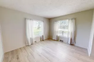 28989 780th Ave, Clarks Grove, MN 56016 - Photo 7