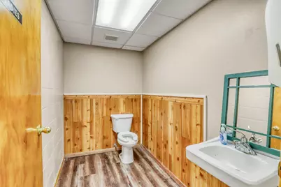522 Main Street W, Detroit Lakes, MN 56501 - Photo 45
