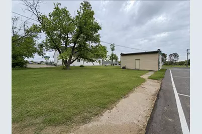 709 Washington Avenue S, Bemidji, MN 56601 - Photo 3