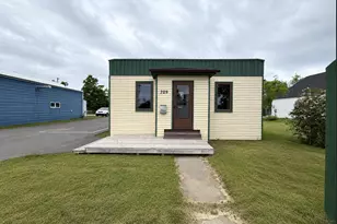709 Washington Ave S, Bemidji, MN 56601 - Photo 1