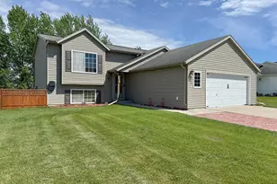 311 Cardinal Pl, Audubon, MN 56511 - Photo 1
