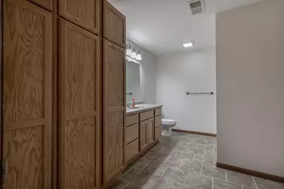 12991 Meadow Creek Drive, New Ulm, MN 56073 - Photo 37