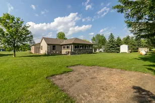 12991 Meadow Creek Dr, New Ulm, MN 56073 - Photo 45