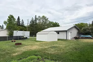 615 3rd St W, Park Rapids, MN 56470 - Photo 3