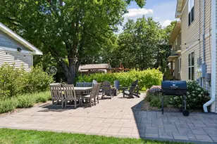1118 Bowdoin St, Saint Paul, MN 55116 - Photo 41